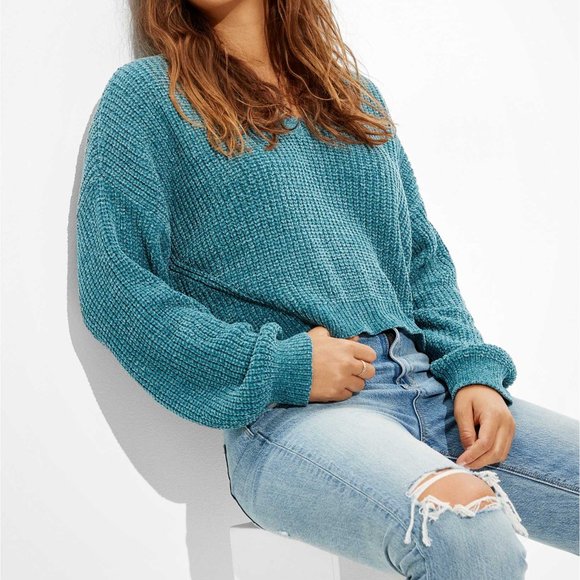 American Eagle Chenille V-Neck Pullover Sweater (size S) - Picture 9 of 9